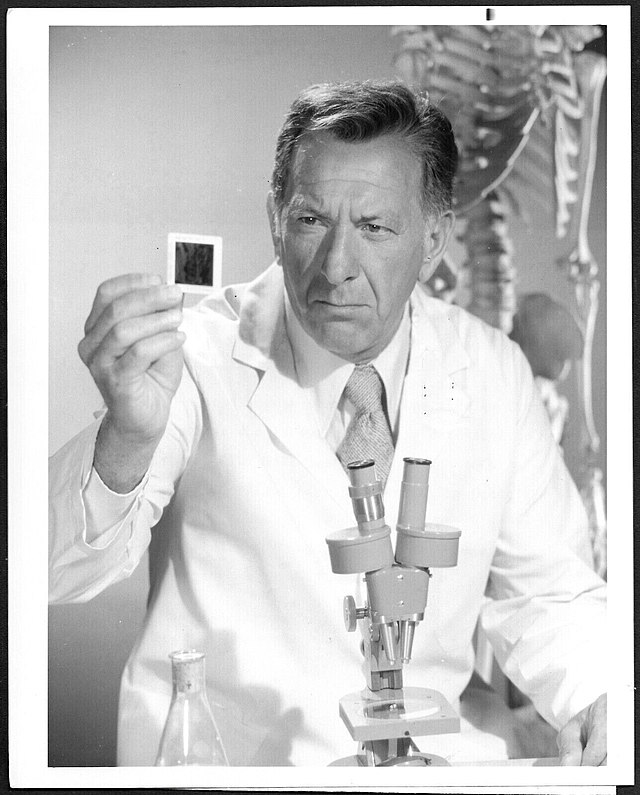 Jack Klugman - Biography and movie career - All movies - Quotes