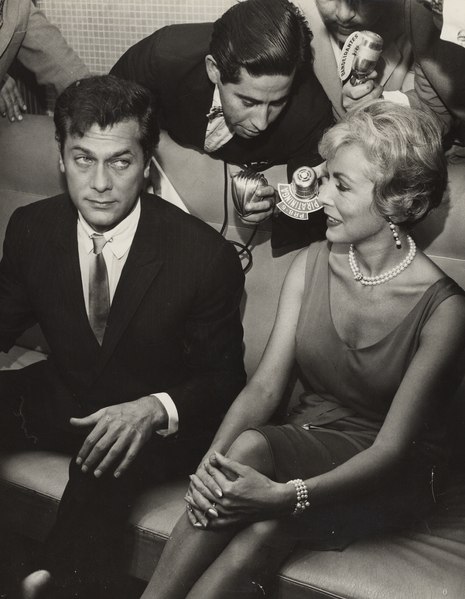 Tony Curtis