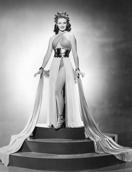 Joan Leslie